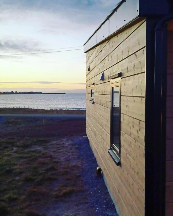 Ekkeroy Lodge - Arctic Living Vadso Ngoại thất bức ảnh