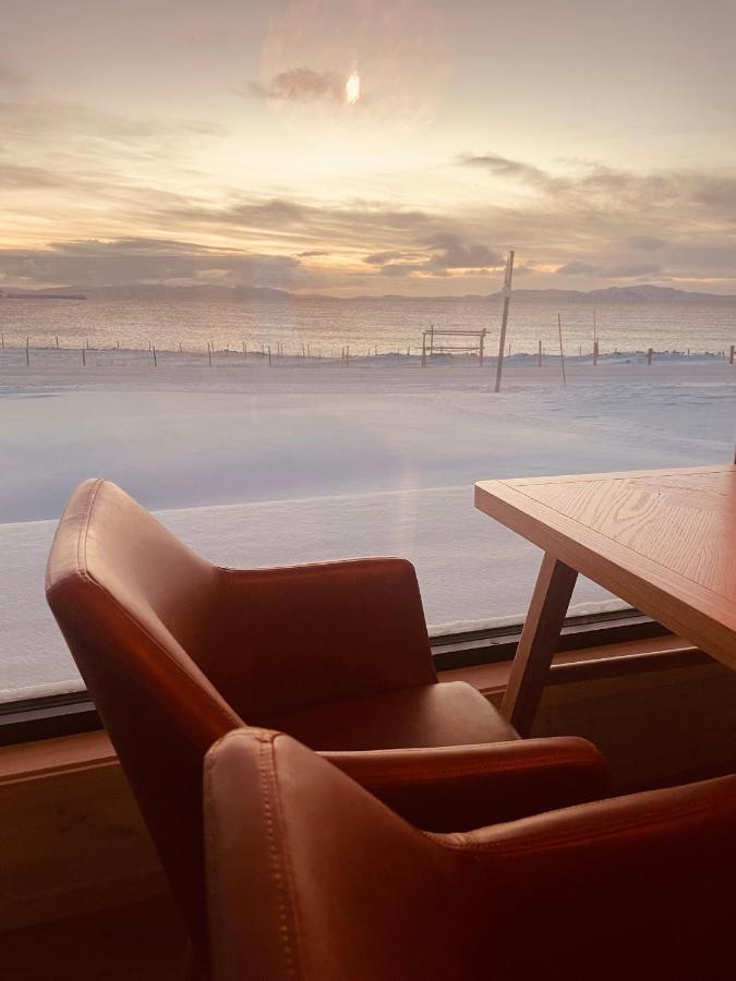 Ekkeroy Lodge - Arctic Living Vadso Ngoại thất bức ảnh