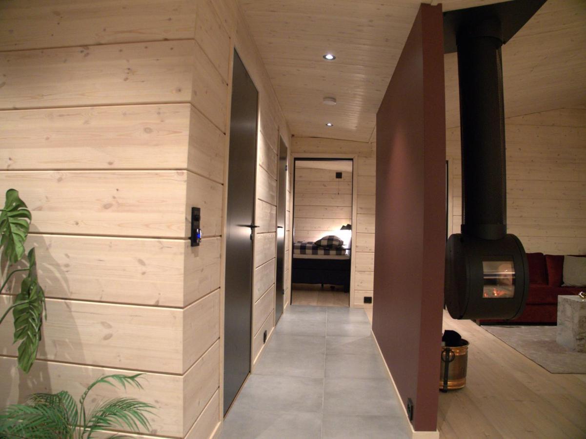 Ekkeroy Lodge - Arctic Living Vadso Ngoại thất bức ảnh