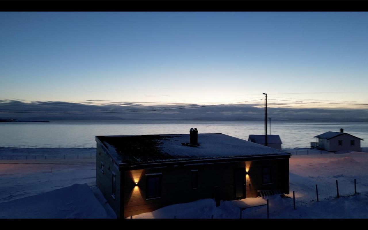 Ekkeroy Lodge - Arctic Living Vadso Ngoại thất bức ảnh