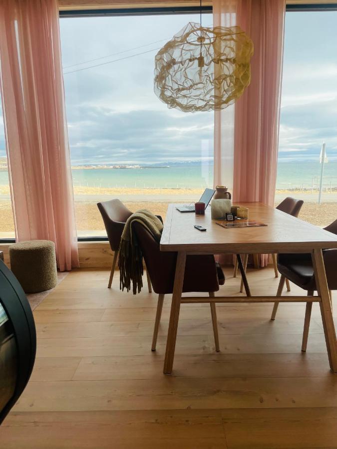 Ekkeroy Lodge - Arctic Living Vadso Ngoại thất bức ảnh